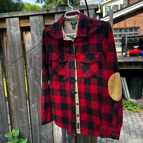 A Canadiana Classic Roots Flannel - Picture 5 of 5